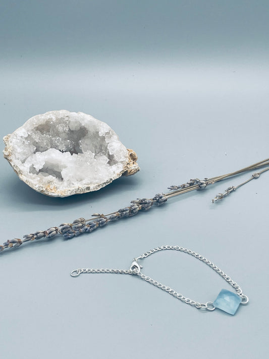 Aguamarina en Pulsera de Acero Inoxidable Ajustable