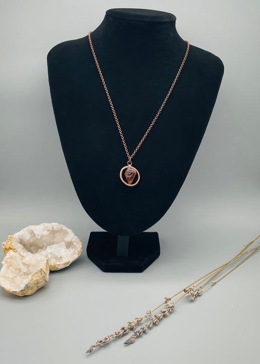 Topacio Imperial Pulido en Collar con Aro y Cadena de Bronce - 50cm