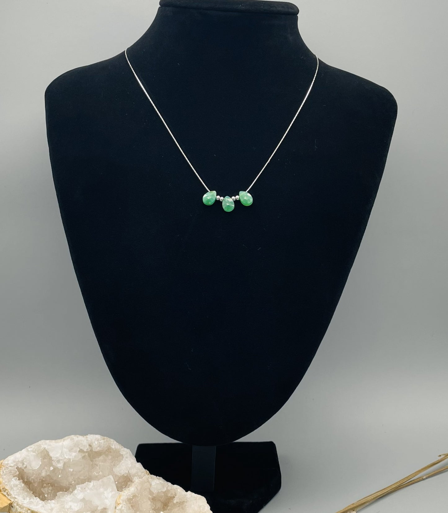 Crisoprasa en Gargantilla