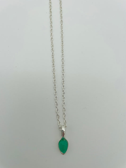 Crisoprasa en Lágrima en Collar con Cadena Acero Inoxidable- 50cm