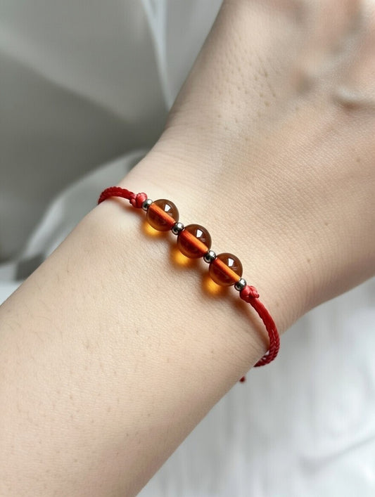 Cornalina en Pulsera (hilo rojo) - Santa Hildegarda