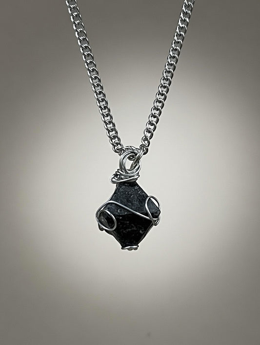 Magnetita Natural en Collar - Alambrismo Acero Inoxidable 50cm